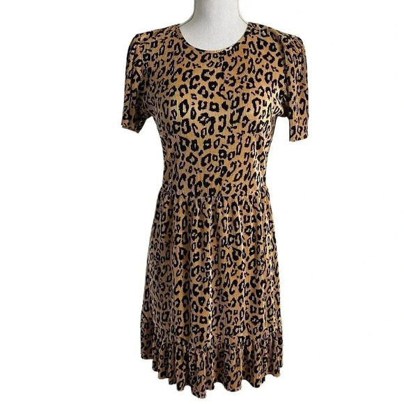 Aqua Leopard Cheetah Animal Pattern Dress Size XS Pleated Short Sleeves Thin - Picture 1 of 7